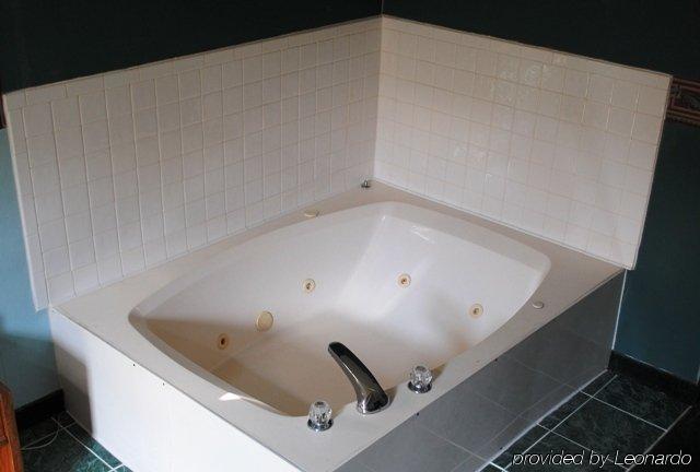Real Value Inn Memphis Bilik gambar